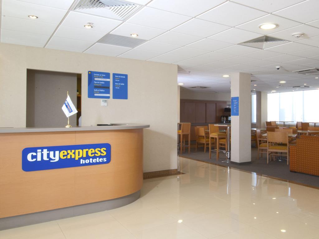 City Express Junior By Marriott San Luis Potosi Zona Industrial Exterior foto