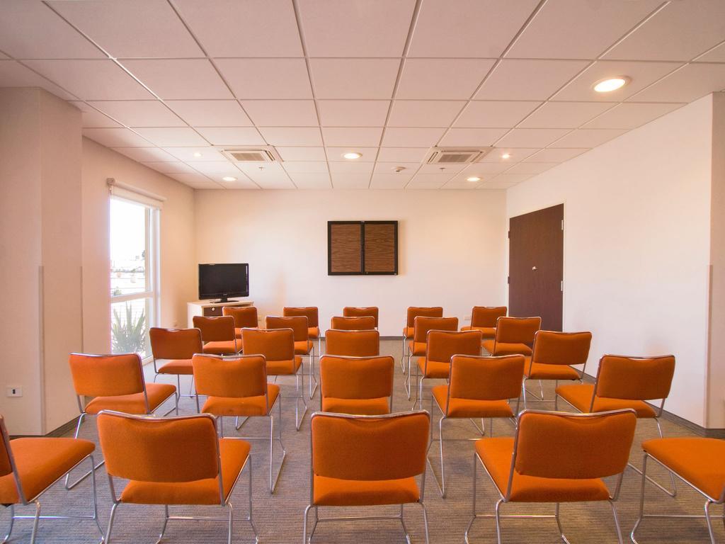 City Express Junior By Marriott San Luis Potosi Zona Industrial Exterior foto