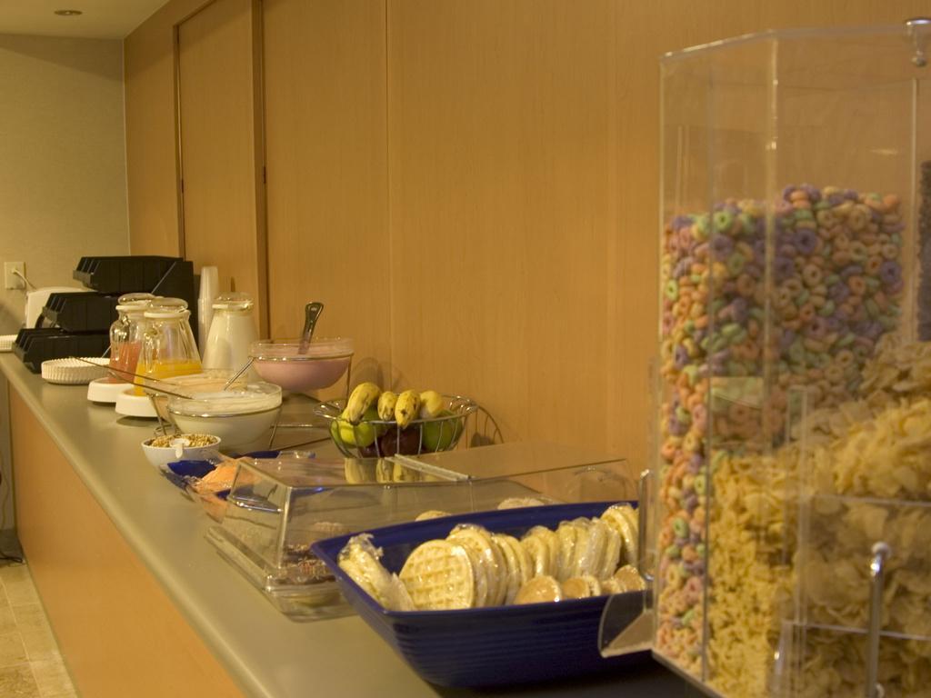 City Express Junior By Marriott San Luis Potosi Zona Industrial Exterior foto